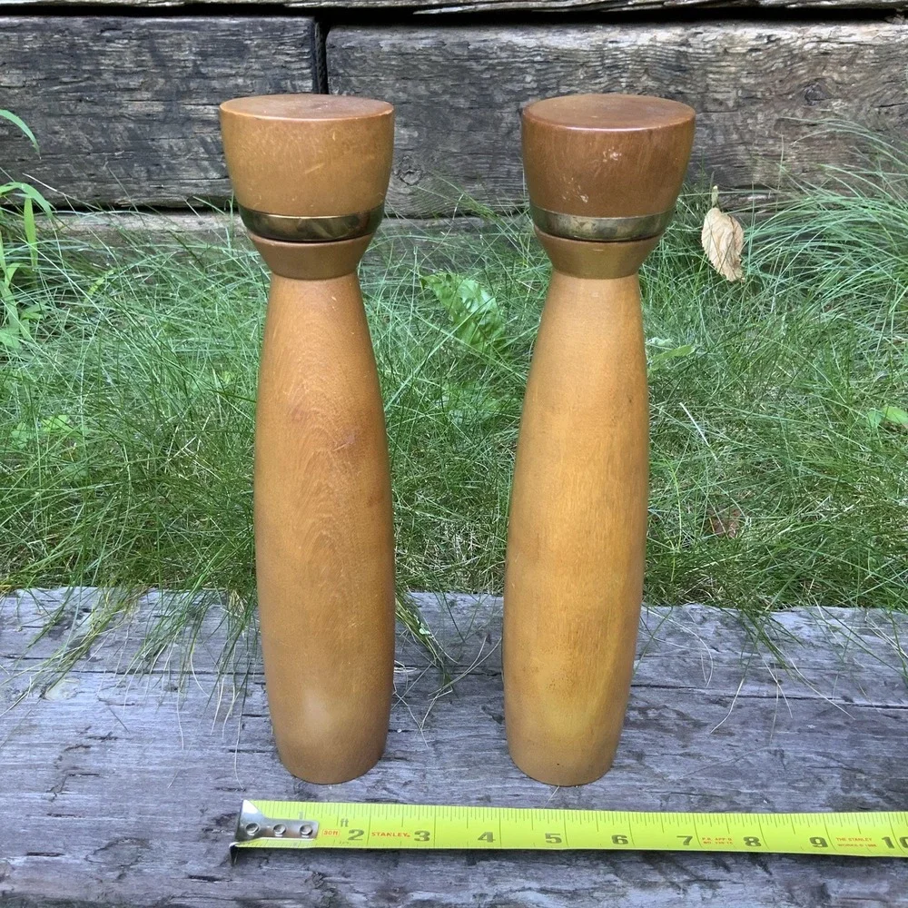 Vintage Mid Century Modern Tapered Wood Salt And Pepper‎ Shaker Set Japan 10.5